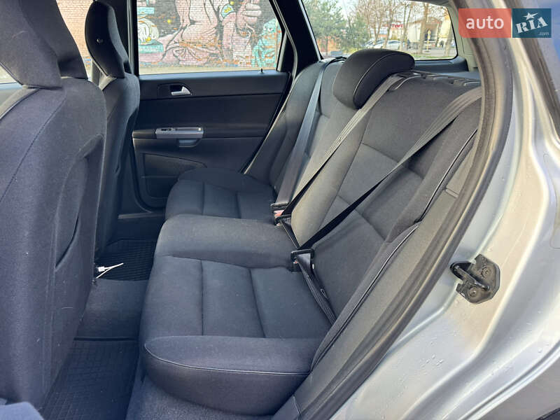 Універсал Volvo V50 2010 в Луцьку