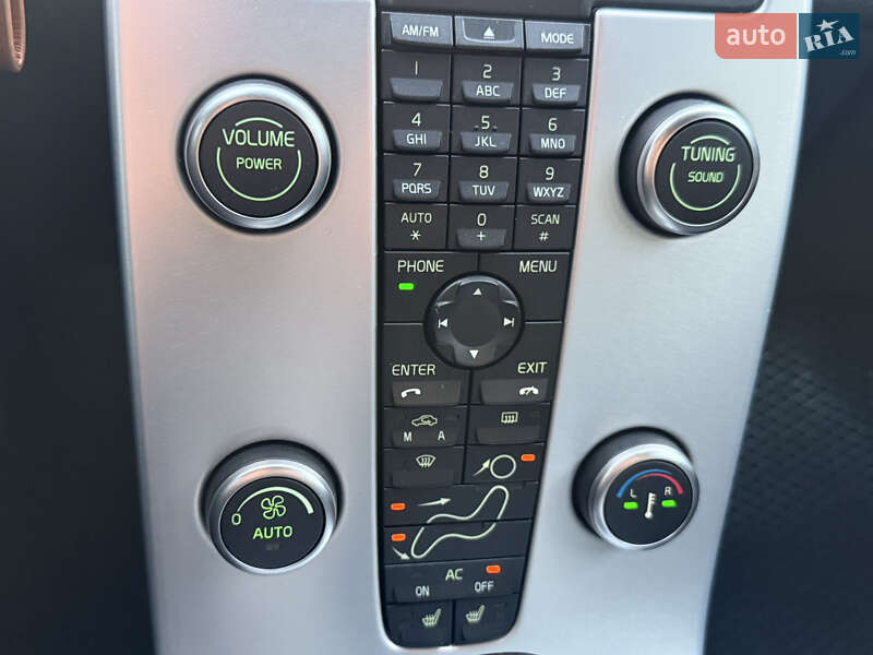 Универсал Volvo V50 2010 в Киеве