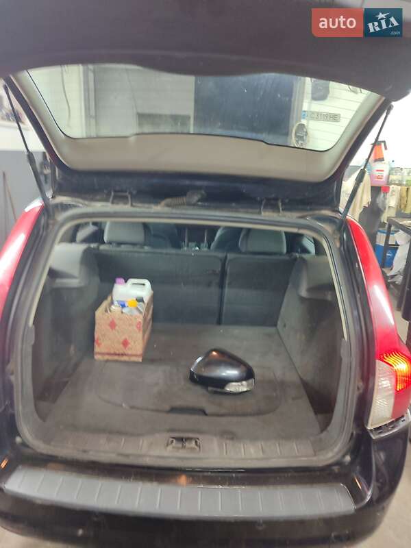 Універсал Volvo V50 2009 в Ратному