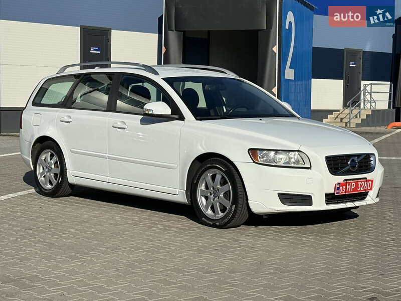 Универсал Volvo V50 2012 в Ровно