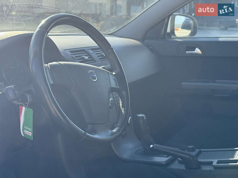 Универсал Volvo V50 2012 в Ровно