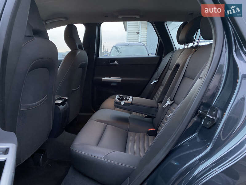 Универсал Volvo V50 2010 в Ровно