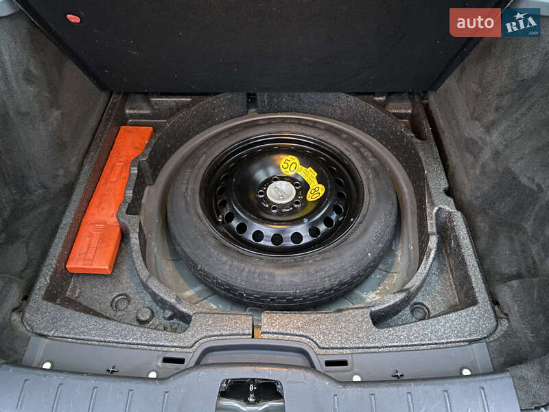 Универсал Volvo V50 2010 в Ровно