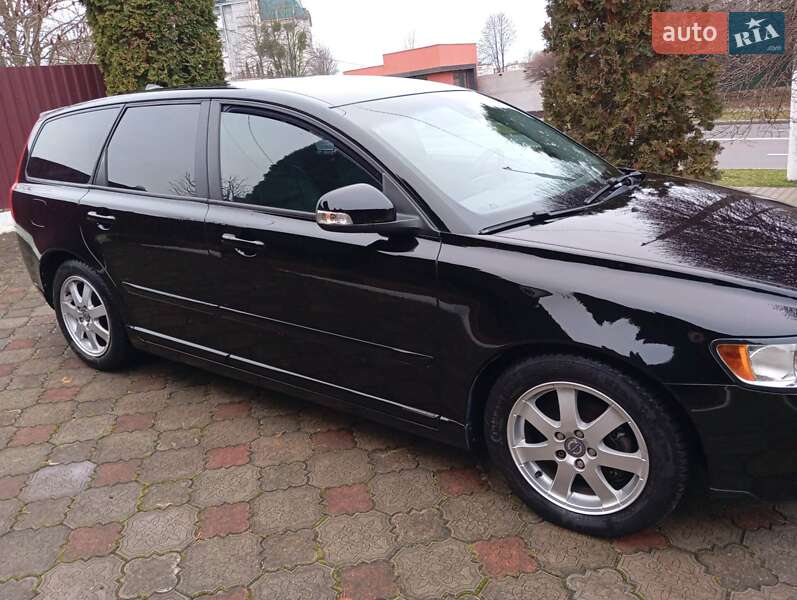 Універсал Volvo V50 2010 в Рівному