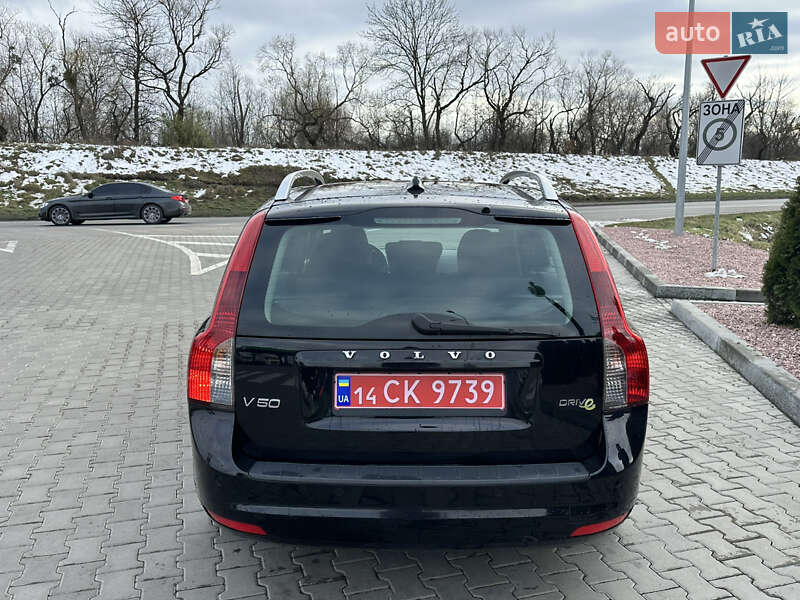 Универсал Volvo V50 2011 в Стрые