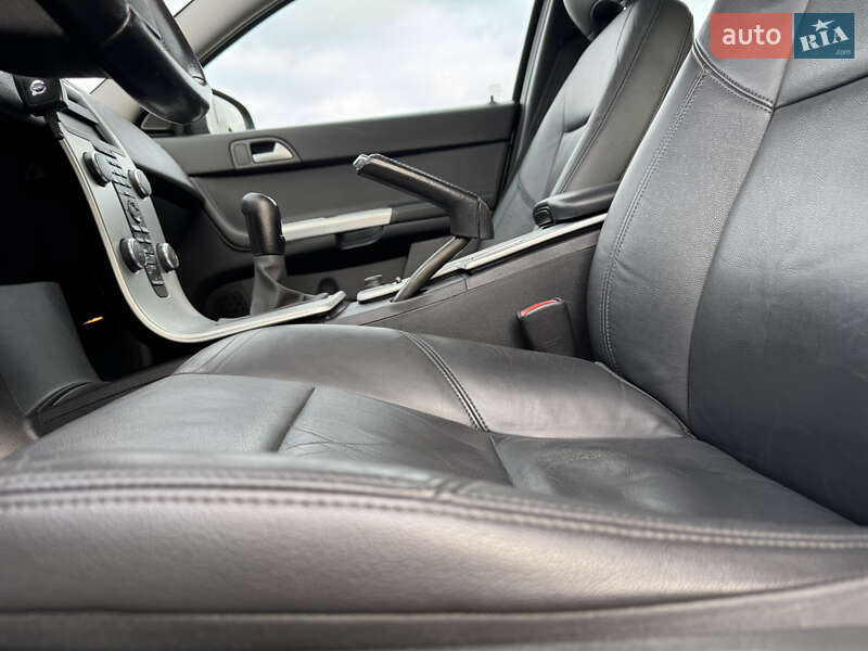 Универсал Volvo V50 2012 в Стрые фото 46 Универсал Volvo V50 2012 в Стрые