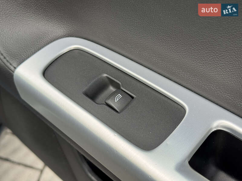 Универсал Volvo V50 2012 в Стрые фото 90 Универсал Volvo V50 2012 в Стрые
