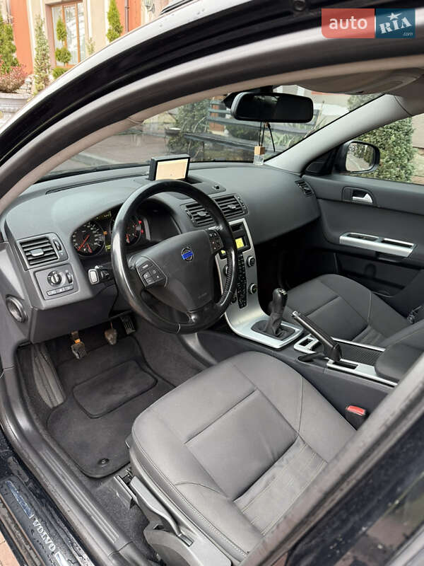 Универсал Volvo V50 2010 в Стрые