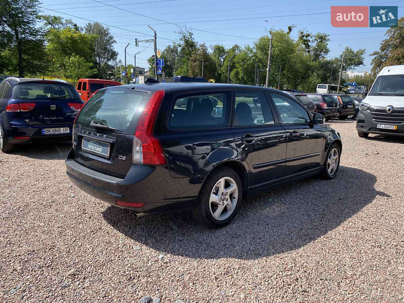 Универсал Volvo V50 2012 в Ровно