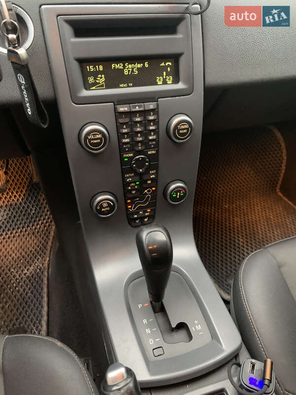 Універсал Volvo V50 2009 в Львові фото 15 Універсал Volvo V50 2009 в Львові