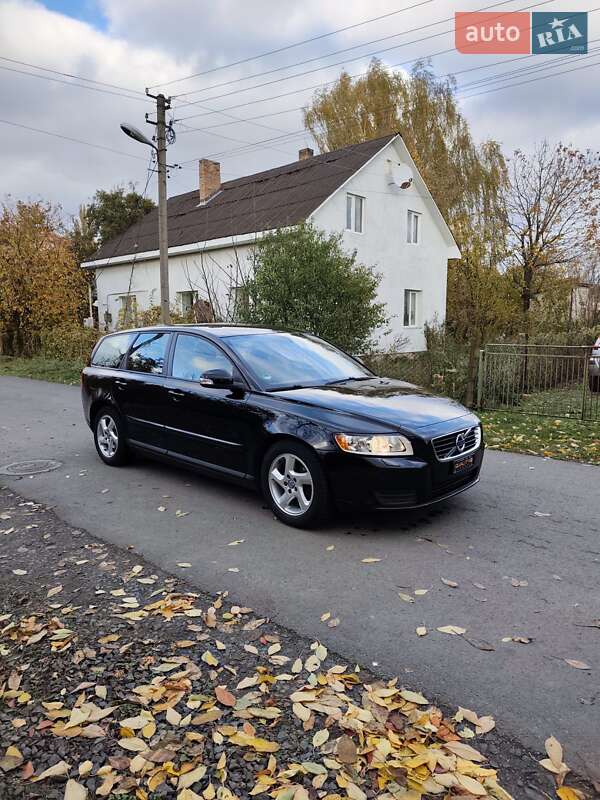 Универсал Volvo V50 2011 в Луцке