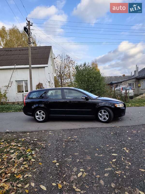 Универсал Volvo V50 2011 в Луцке