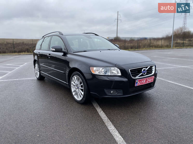 Универсал Volvo V50 2010 в Ровно