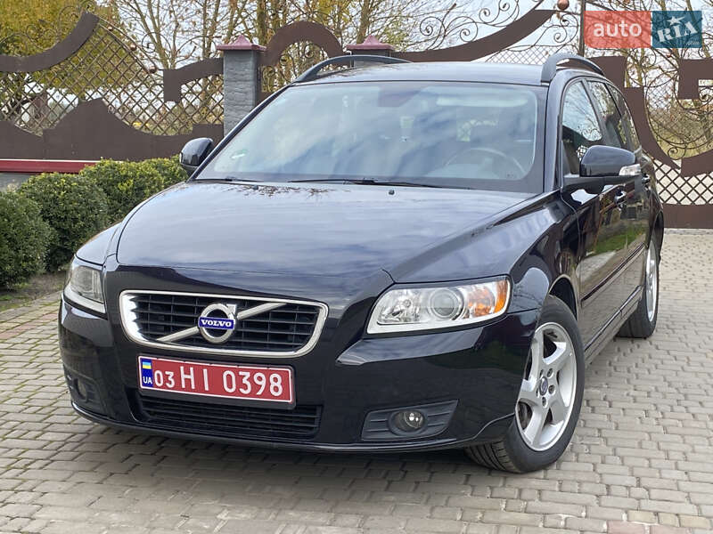 Универсал Volvo V50 2010 в Луцке