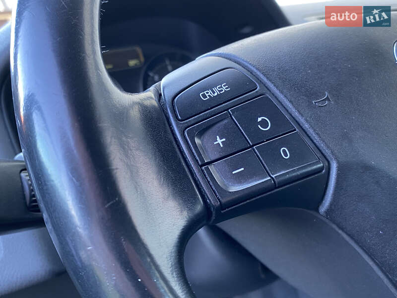 Универсал Volvo V50 2010 в Луцке
