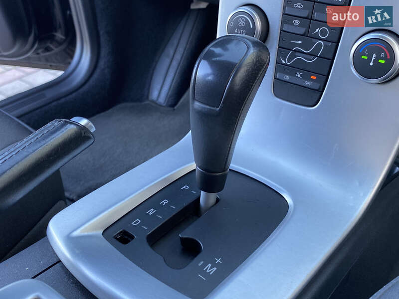 Универсал Volvo V50 2010 в Луцке