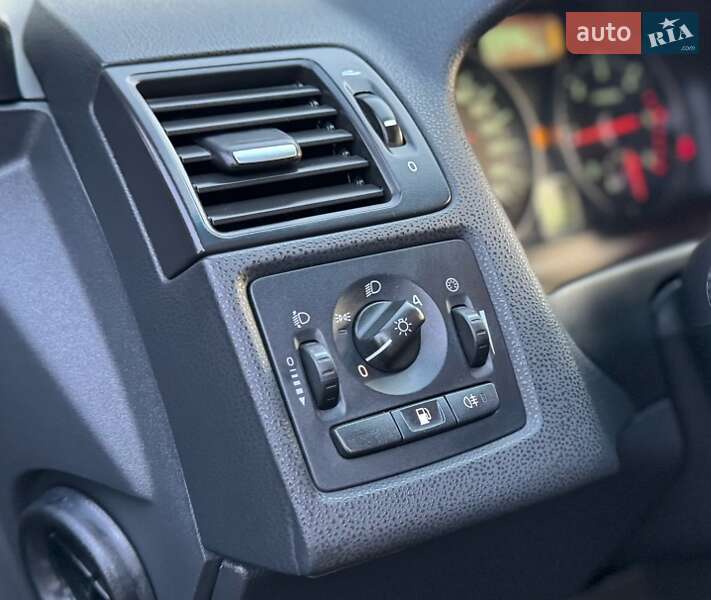 Універсал Volvo V50 2012 в Стрию фото 36 Універсал Volvo V50 2012 в Стрию