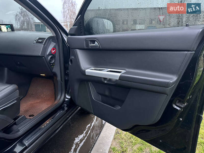 Універсал Volvo V50 2012 в Шостці фото 50 Універсал Volvo V50 2012 в Шостці
