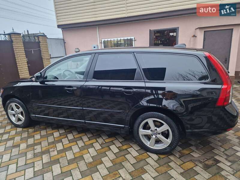 Універсал Volvo V50 2011 в Глухові фото 2 Універсал Volvo V50 2011 в Глухові