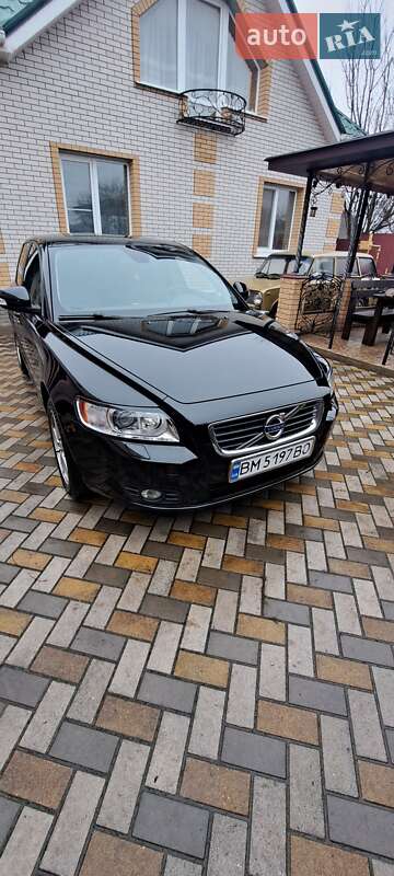 Volvo V50 2011