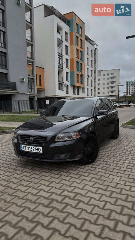 Volvo V50 2008