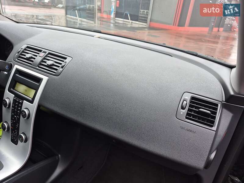 Универсал Volvo V50 2012 в Ровно фото 5 Универсал Volvo V50 2012 в Ровно