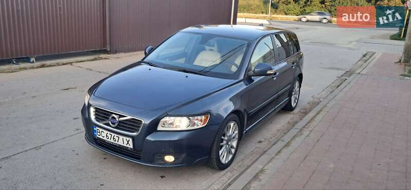 Volvo V50 2010 Volvo V50 2010