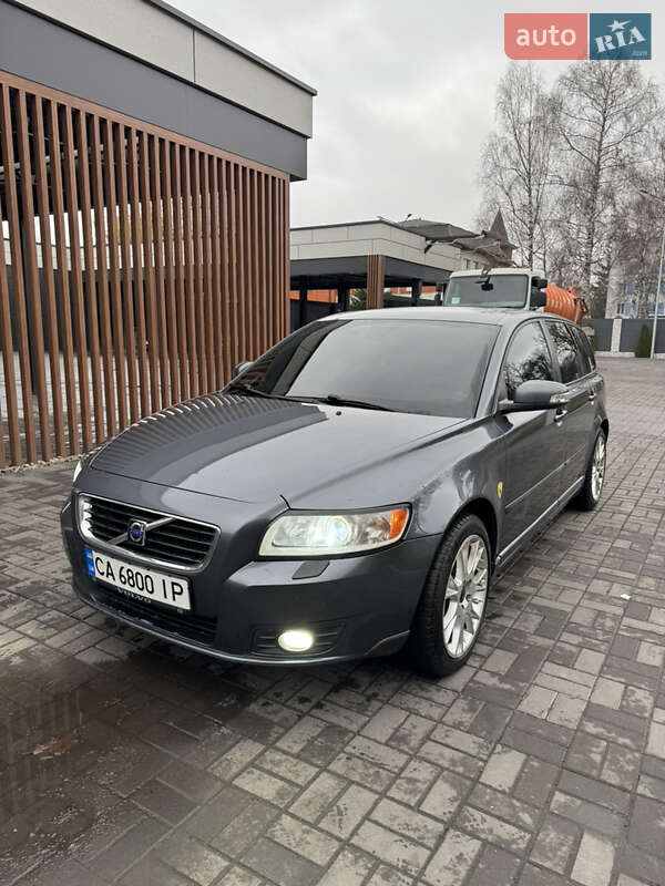 Volvo V50 2009