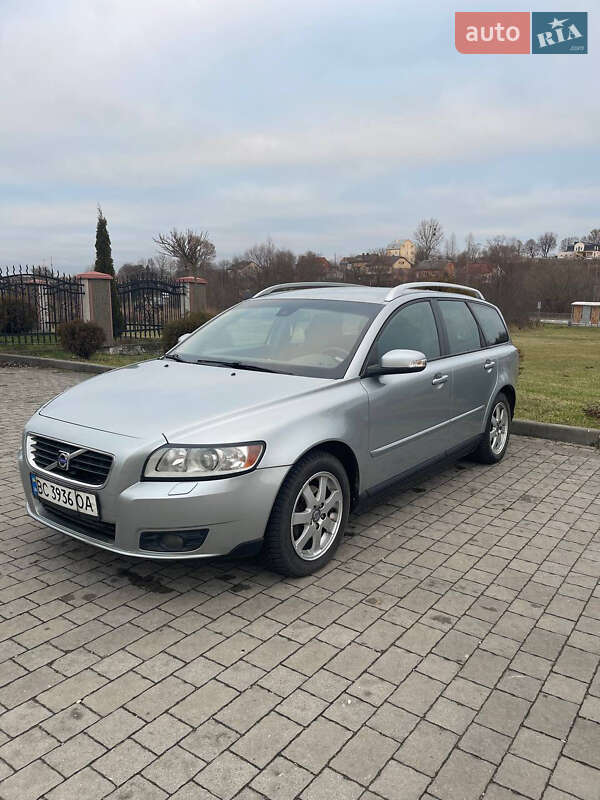 Универсал Volvo V50 2008 в Львове