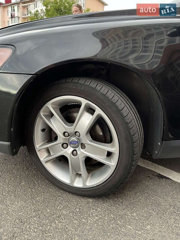 Универсал Volvo V50 2010 в Умани фото 25 Универсал Volvo V50 2010 в Умани