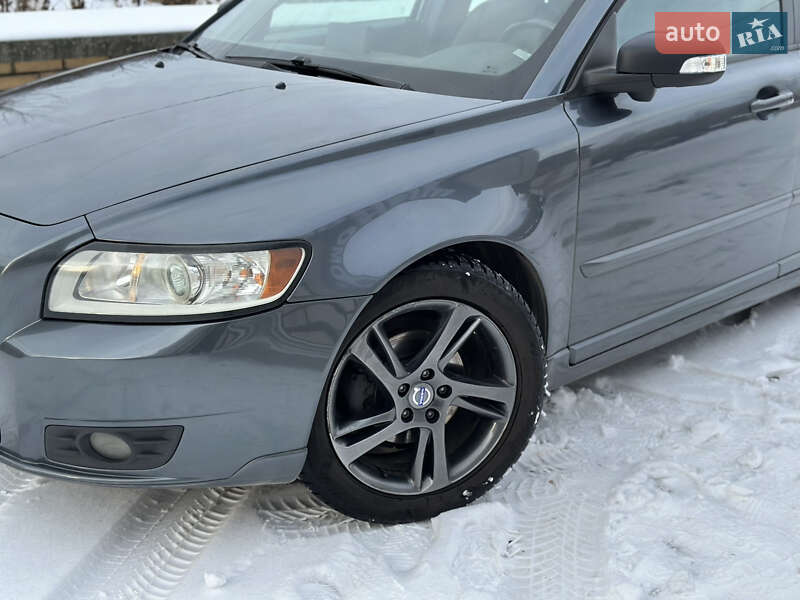 Універсал Volvo V50 2011 в Хмельницькому