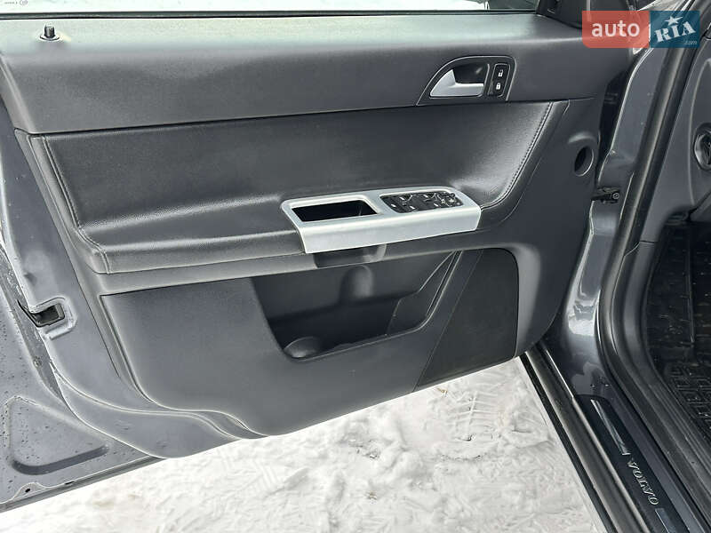 Універсал Volvo V50 2011 в Хмельницькому