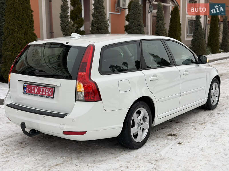 Універсал Volvo V50 2011 в Стрию