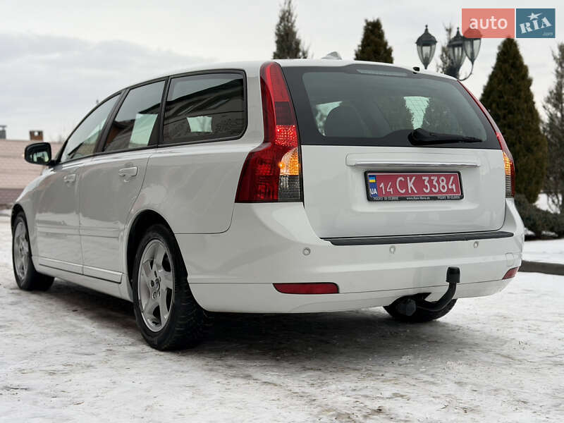Універсал Volvo V50 2011 в Стрию