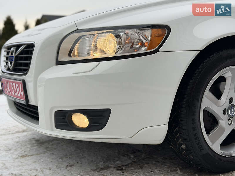Універсал Volvo V50 2011 в Стрию