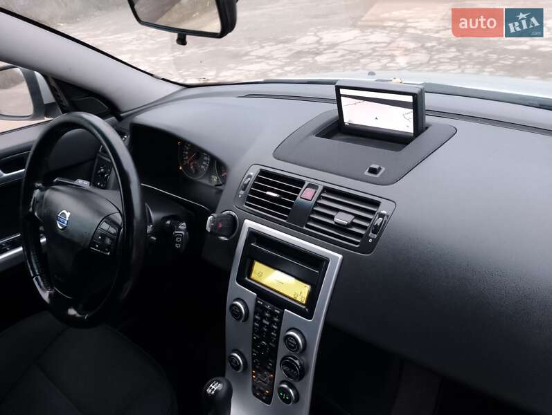 Універсал Volvo V50 2010 в Тернополі фото 30 Універсал Volvo V50 2010 в Тернополі