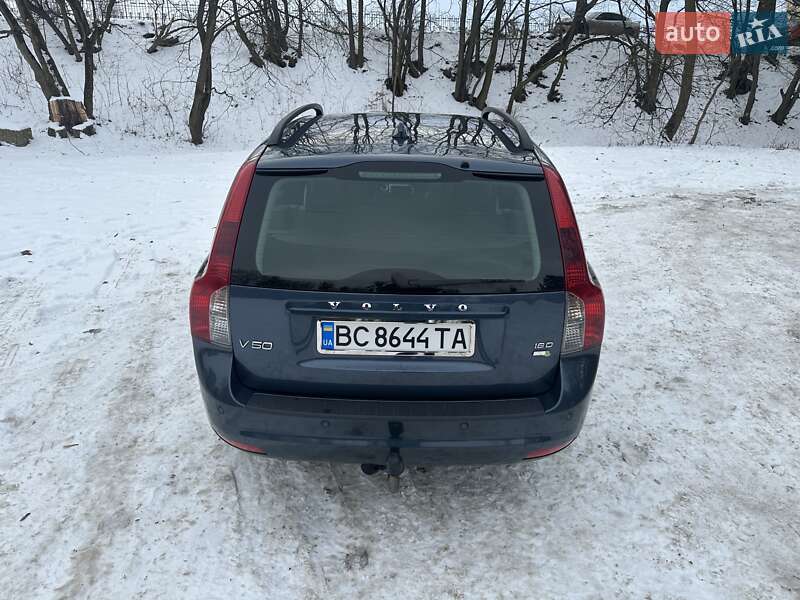 Універсал Volvo V50 2009 в Львові