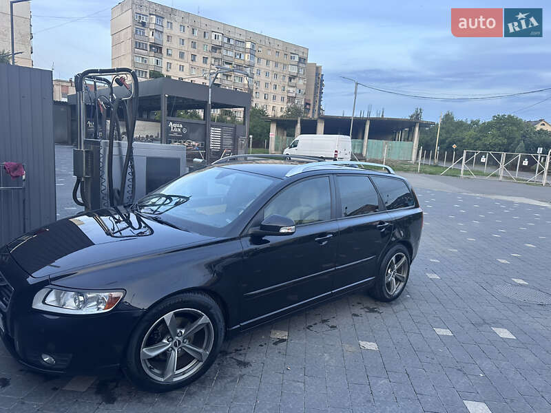 Универсал Volvo V50 2011 в Ужгороде