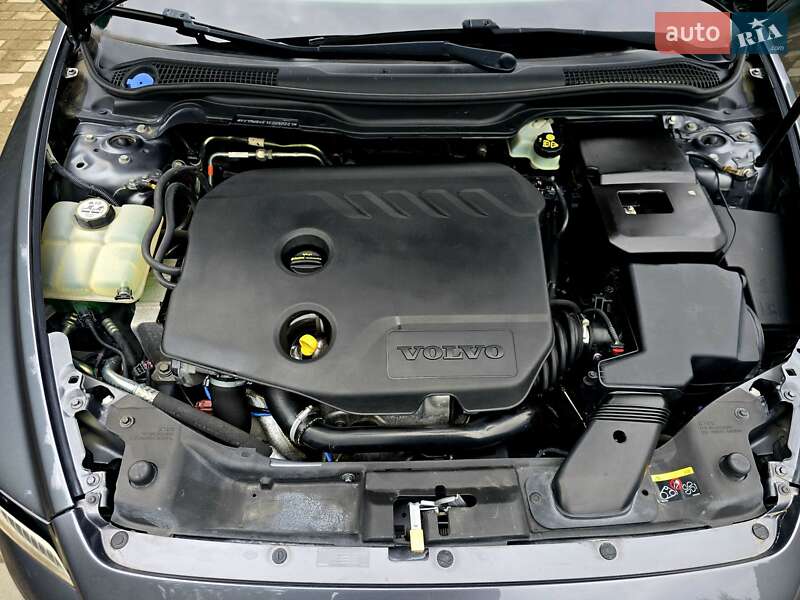 Универсал Volvo V50 2012 в Самборе