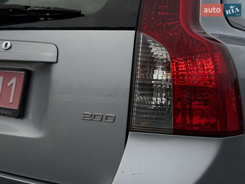 Универсал Volvo V50 2009 в Луцке