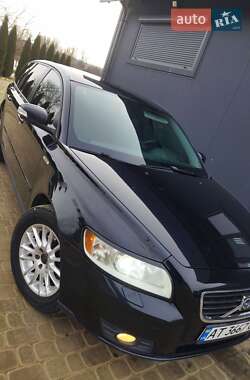 Універсал Volvo V50 2008 в Снятині