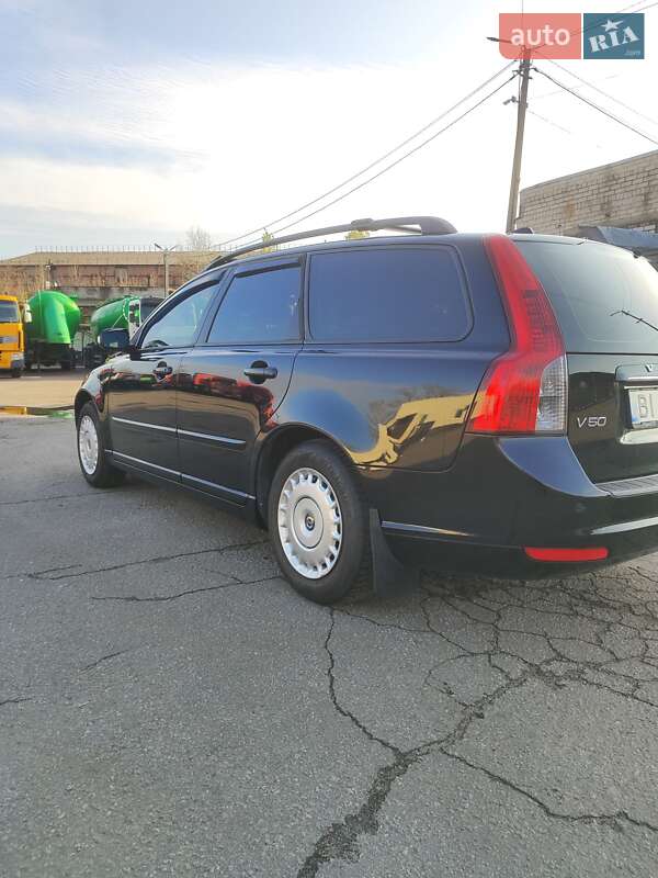 Универсал Volvo V50 2011 в Кременчуге фото 17 Универсал Volvo V50 2011 в Кременчуге