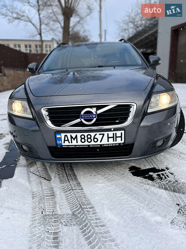 Универсал Volvo V50 2011 в Малине фото 24 Универсал Volvo V50 2011 в Малине