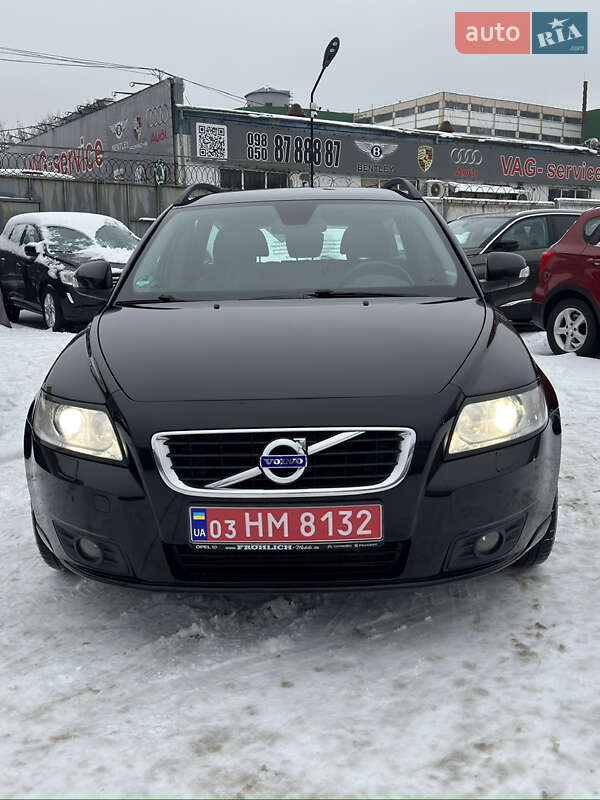 Универсал Volvo V50 2011 в Киеве фото 2 Универсал Volvo V50 2011 в Киеве