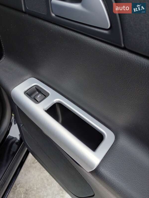 Універсал Volvo V50 2010 в Києві