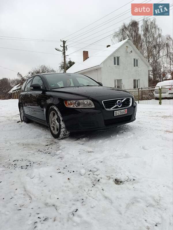 Универсал Volvo V50 2011 в Луцке