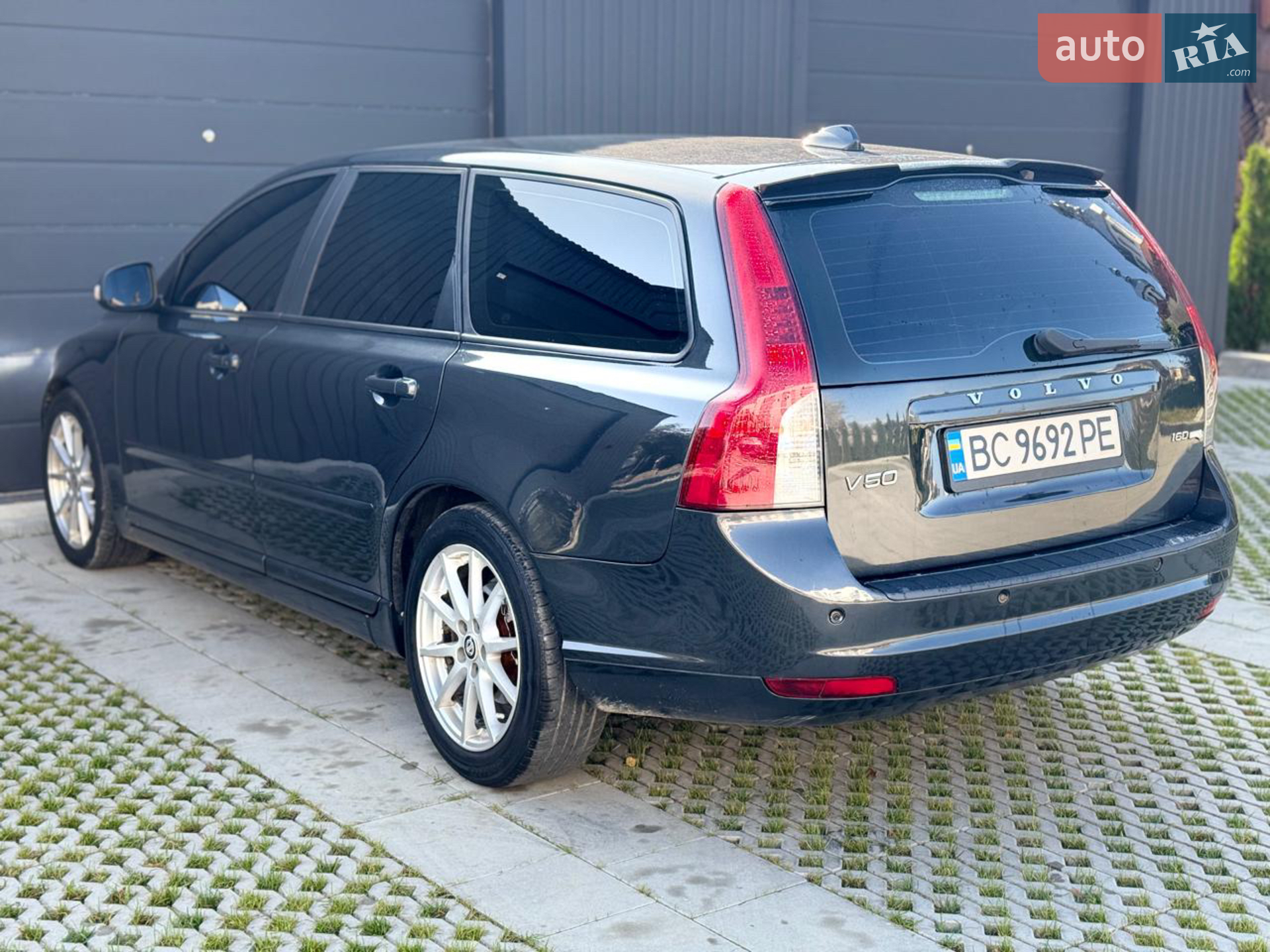 2010 Volvo V50 - мініатюра 8