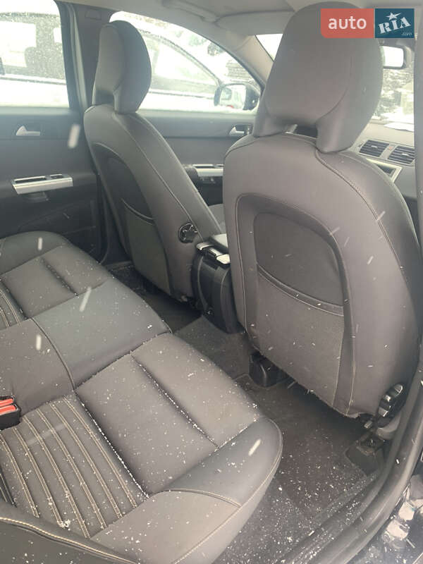 Універсал Volvo V50 2010 в Львові