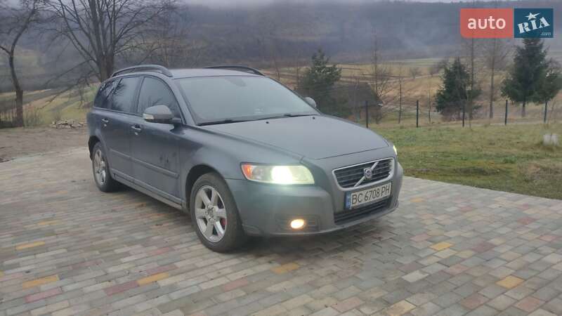 Volvo V50 2010