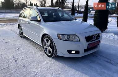 Универсал Volvo V50 2012 в Нежине
